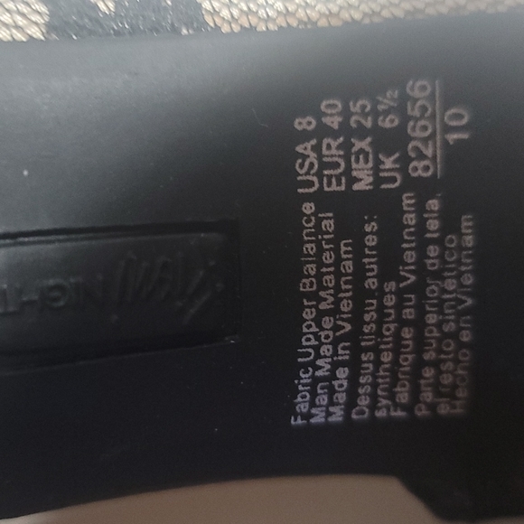 Black Lace High Heels size 8. 3.5" heel - Picture 6 of 8